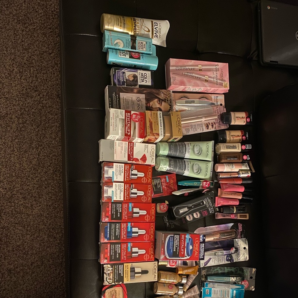 64 L’Oréal lot